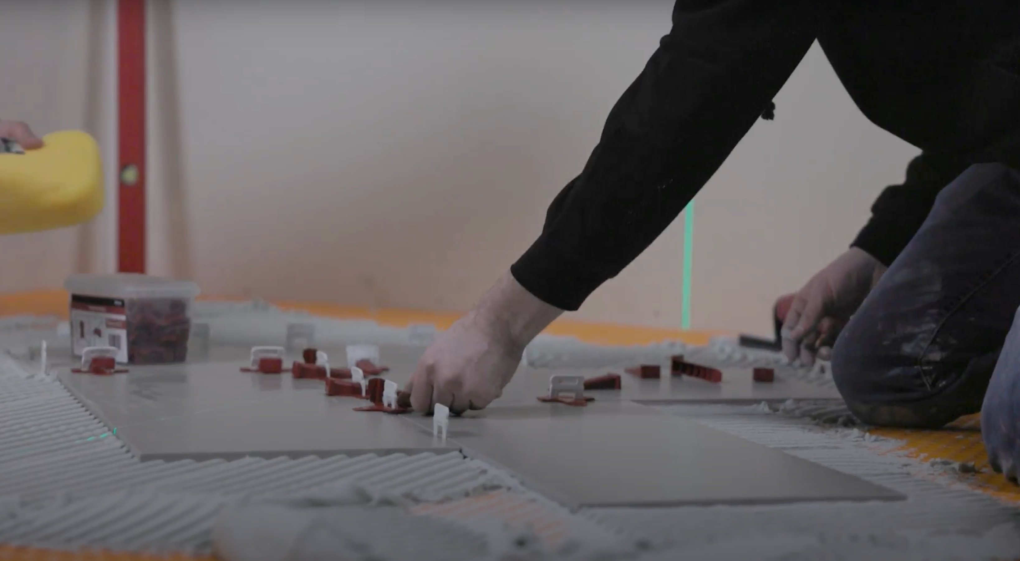Tile Setters Guide: Centring a Herringbone Pattern
