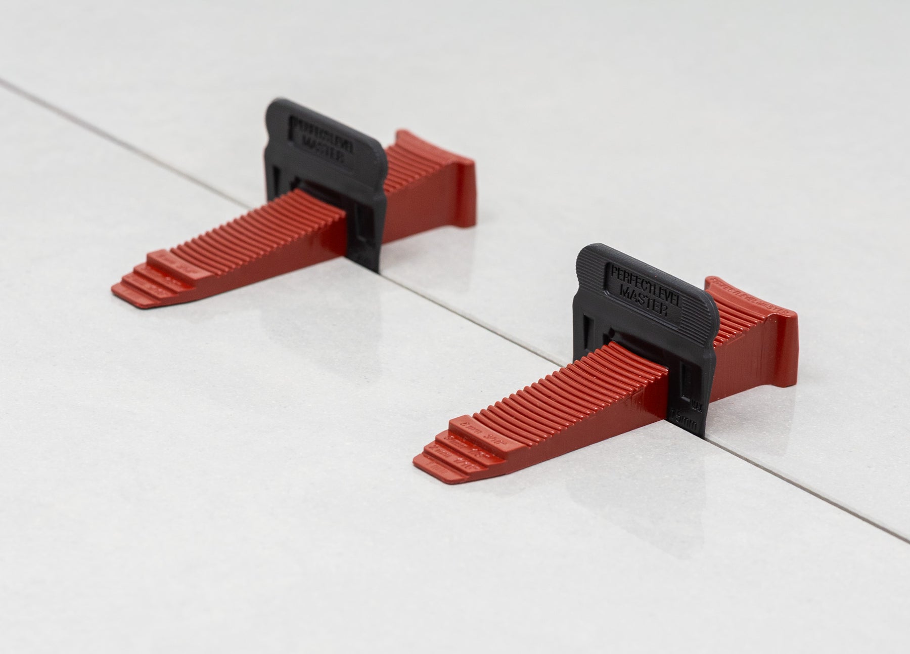 Lock Clips T-Lock™ Clips VALUE PACK 2250 - SIZE M - 1.5MM – Perfect Level Master
